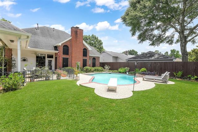 19815 Atascocita Pines Drive, Humble, TX 77346