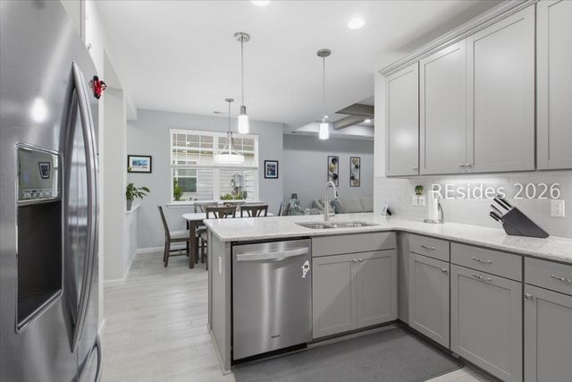 2006 Shoreside Dr, Hardeeville, SC 29927
