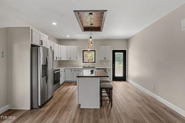 604 & 610 Spears Dykes Road, Greeneville, TN 37745