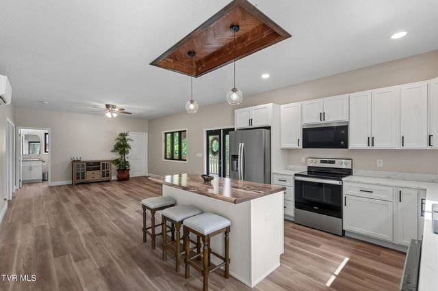 604 & 610 Spears Dykes Road, Greeneville, TN 37745