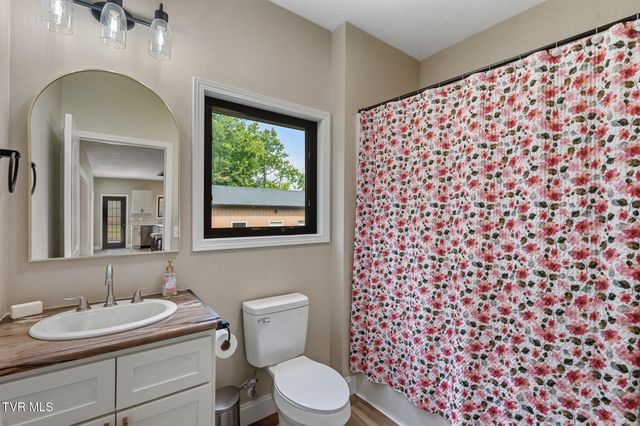 604 & 610 Spears Dykes Road, Greeneville, TN 37745