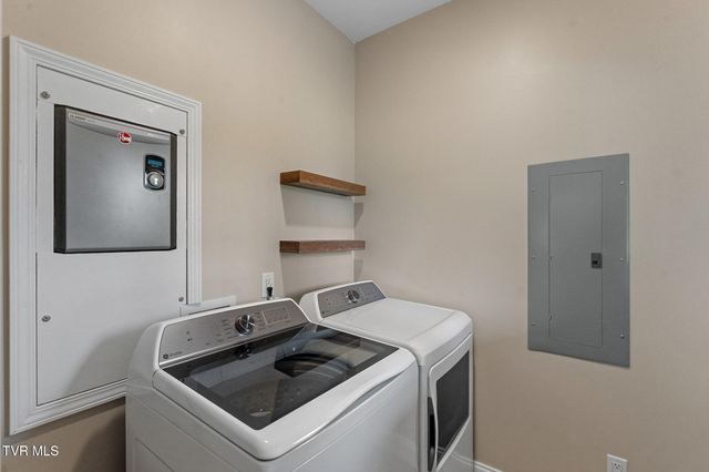604 & 610 Spears Dykes Road, Greeneville, TN 37745