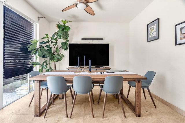 7713 NW 114th Path, Doral, FL 33178