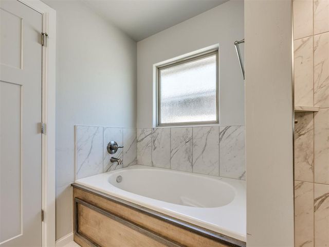 4188 Overlook Pass, Edmond, OK 73025