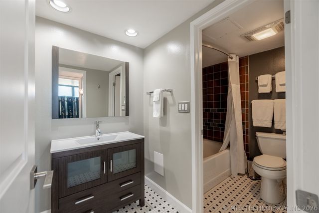 450 W 7th Street 1402, Tulsa, OK 74119