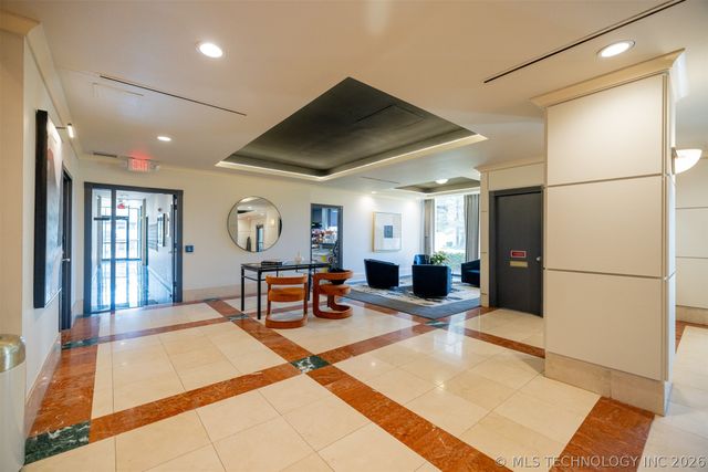 450 W 7th Street 1402, Tulsa, OK 74119