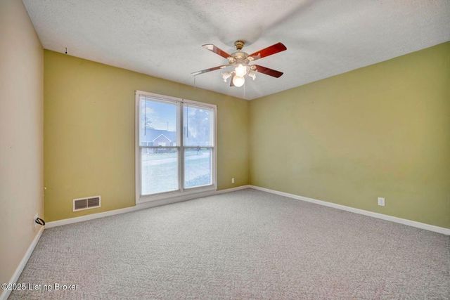 1009 Verity Way, Goshen, KY 40026