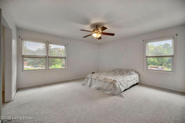 1009 Verity Way, Goshen, KY 40026