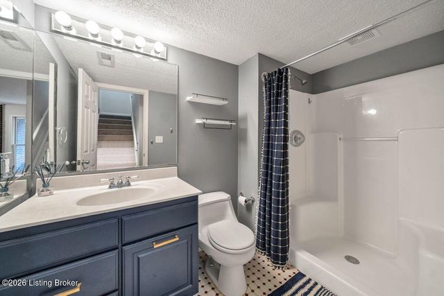 1009 Verity Way, Goshen, KY 40026