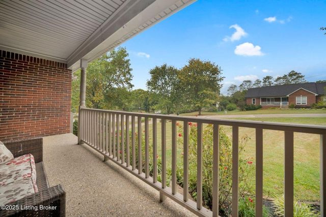 1009 Verity Way, Goshen, KY 40026