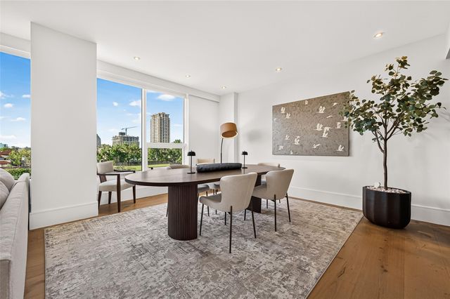 5110 San Felipe Street 32W, Houston, TX 77056