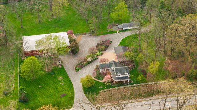 8 Smoke Road, Valparaiso, IN 46385