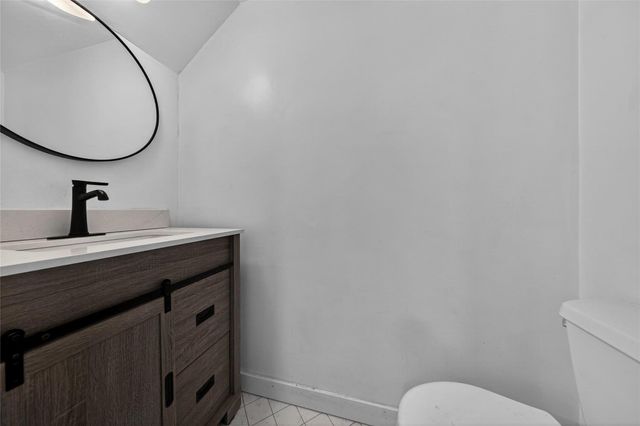 127 SW 3rd Street 127, Pompano Beach, FL 33060