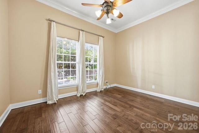 10900 Owl Nest Lane, Charlotte, NC 28277