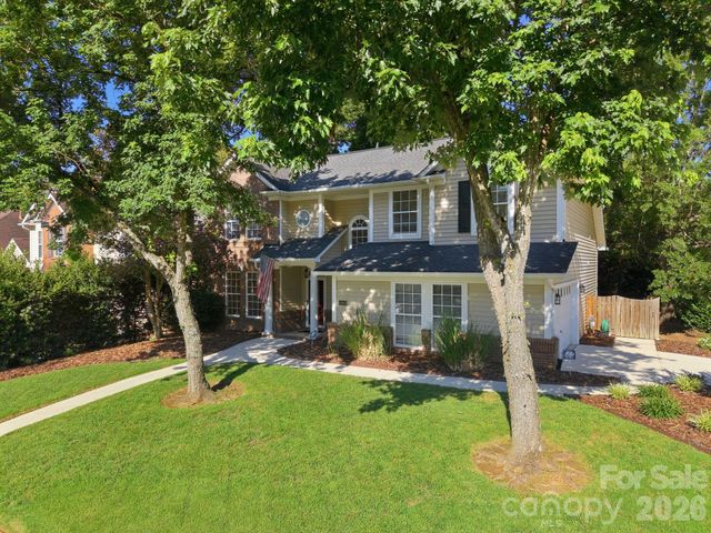 10900 Owl Nest Lane, Charlotte, NC 28277