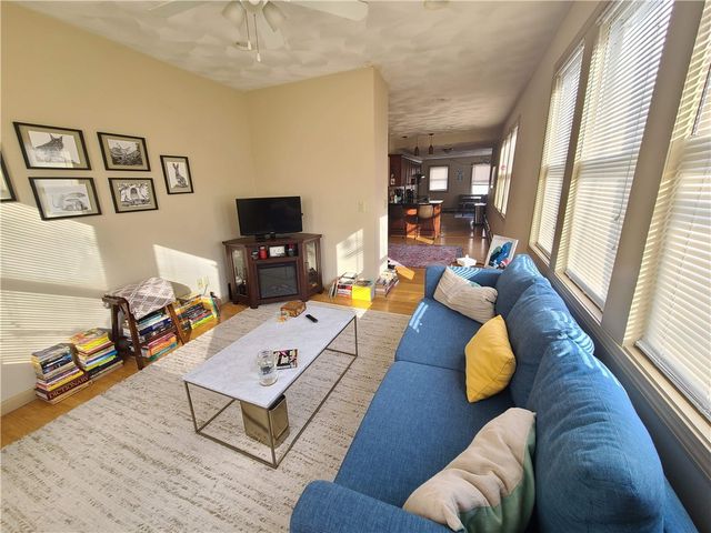 66 Sutton Street, Providence, RI 02903