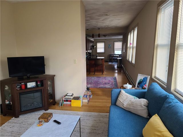 66 Sutton Street, Providence, RI 02903