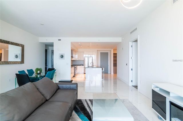 111 PINEAPPLE AVENUE S 1002, Sarasota, FL 34236