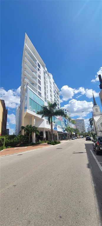 111 PINEAPPLE AVENUE S 1002, Sarasota, FL 34236