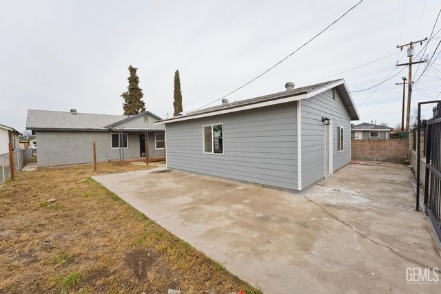 602 Higgins Drive, Bakersfield, CA 93308