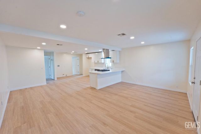 602 Higgins Drive, Bakersfield, CA 93308