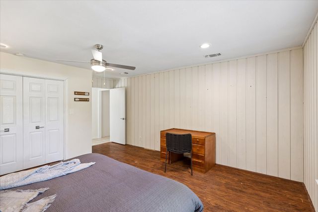 524 Oakridge Trail, Copper Canyon, TX 75077