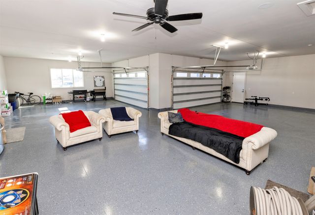 2314 Autumn Blaze Drive, Norwalk, IA 50211