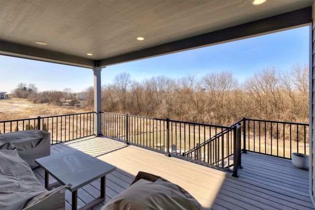 2314 Autumn Blaze Drive, Norwalk, IA 50211