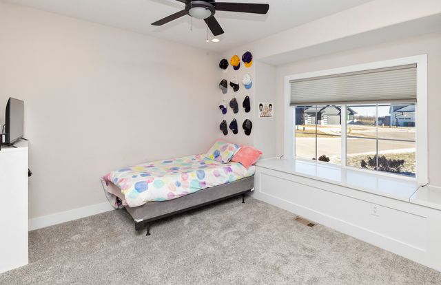 2314 Autumn Blaze Drive, Norwalk, IA 50211