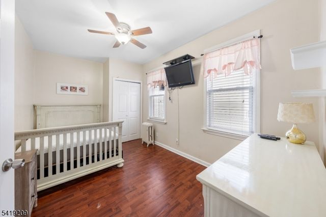 752 Eaton St, Elizabeth City, NJ 07202