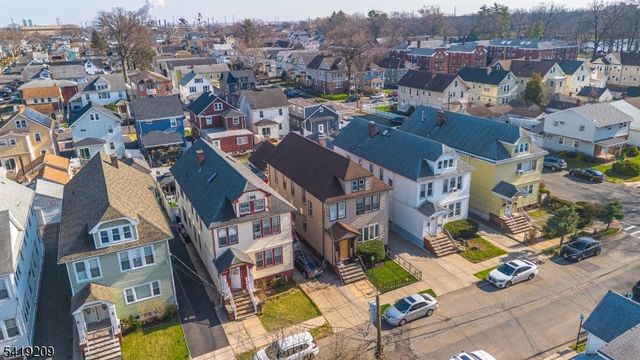 752 Eaton St, Elizabeth City, NJ 07202