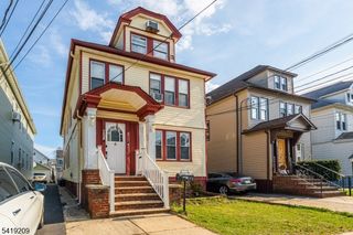 752 Eaton St, Elizabeth City, NJ 07202