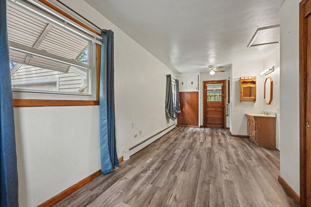 243 Creekview Drive, Battle Creek, MI 49037