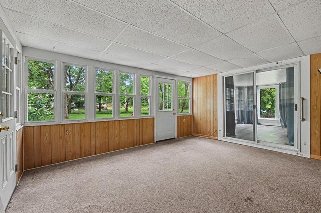 243 Creekview Drive, Battle Creek, MI 49037