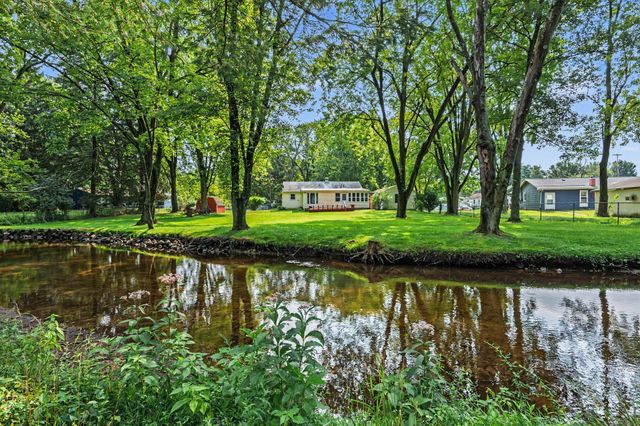 243 Creekview Drive, Battle Creek, MI 49037