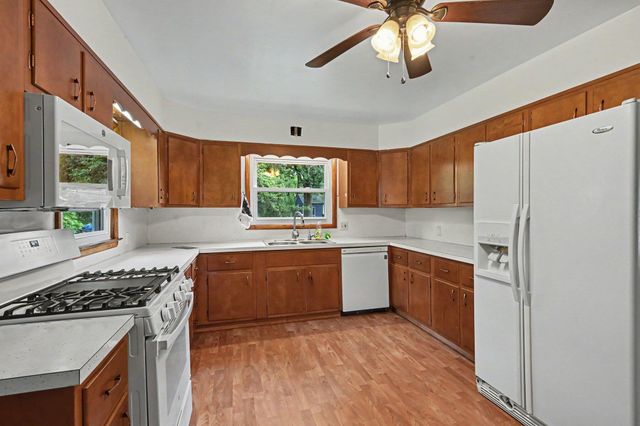243 Creekview Drive, Battle Creek, MI 49037