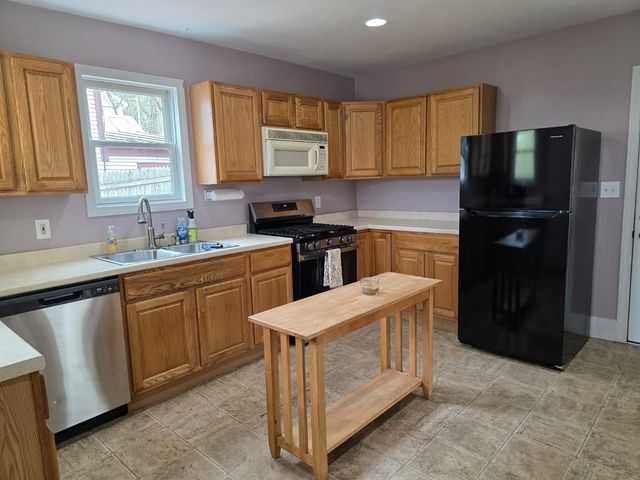 134 Washington Street, Brattleboro, VT 05301