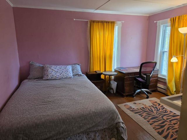 134 Washington Street, Brattleboro, VT 05301