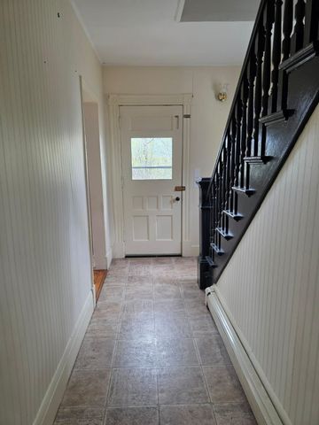 134 Washington Street, Brattleboro, VT 05301