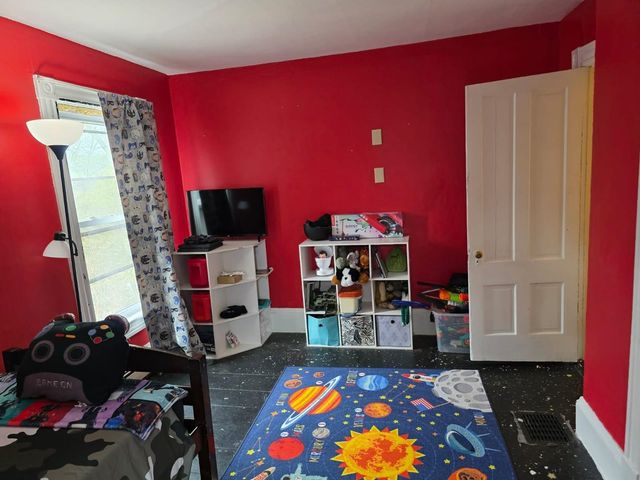 134 Washington Street, Brattleboro, VT 05301