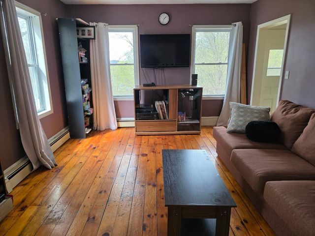 134 Washington Street, Brattleboro, VT 05301