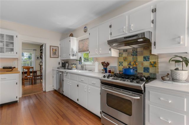 141 Coggeshall Avenue, Newport, RI 02840