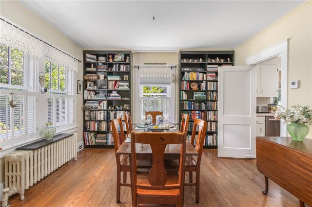 141 Coggeshall Avenue, Newport, RI 02840