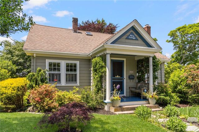 141 Coggeshall Avenue, Newport, RI 02840