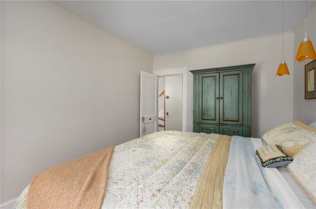 141 Coggeshall Avenue, Newport, RI 02840