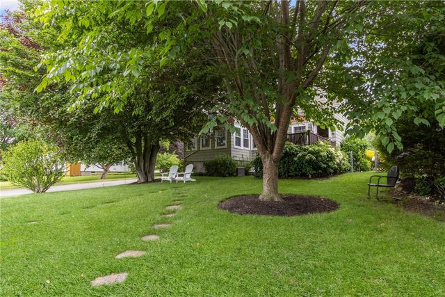 141 Coggeshall Avenue, Newport, RI 02840