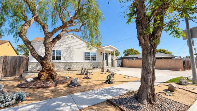 5752 Chestnut, Long Beach, CA 90805