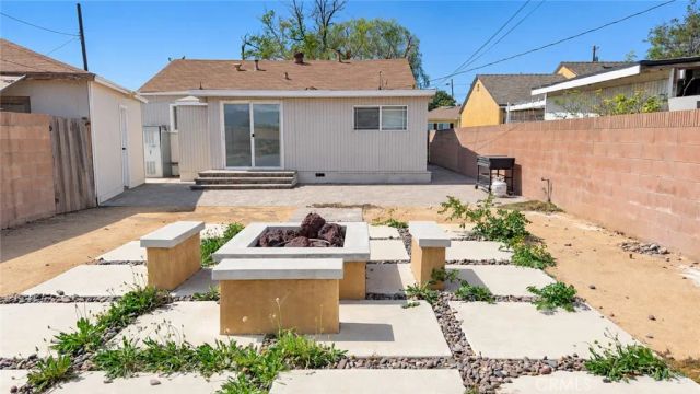 5752 Chestnut, Long Beach, CA 90805