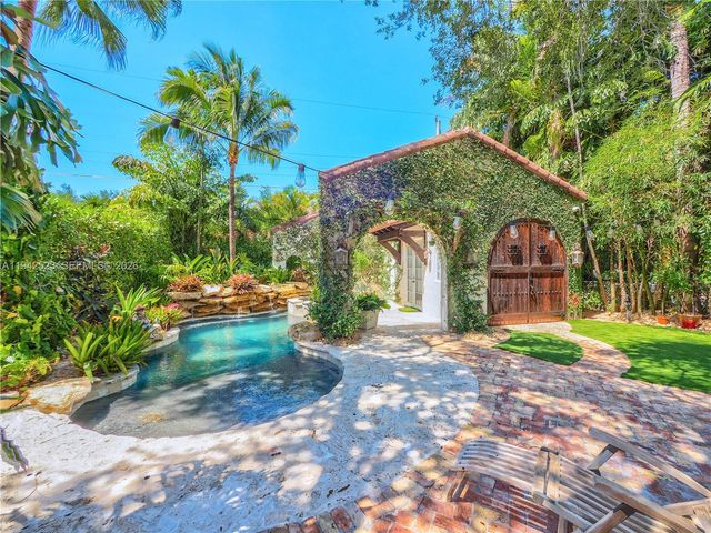 1229 Sorolla Avenue, Coral Gables, FL 33134