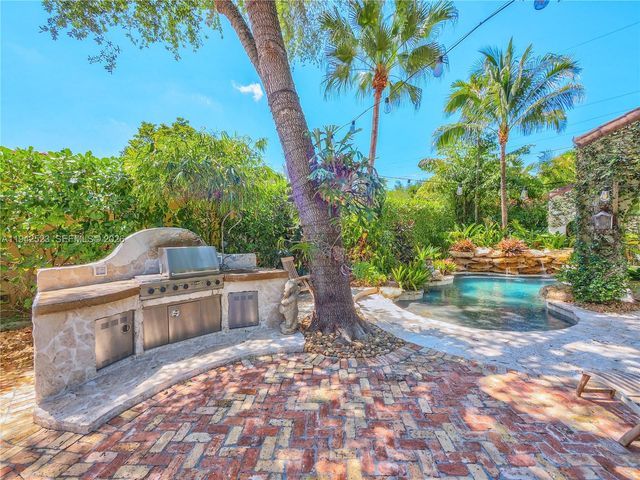 1229 Sorolla Avenue, Coral Gables, FL 33134